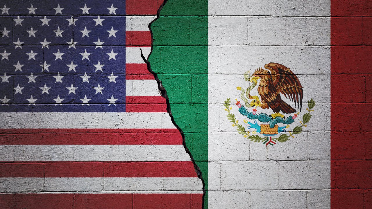 México choca con la DEA y niega cualquier nexo con cárteles