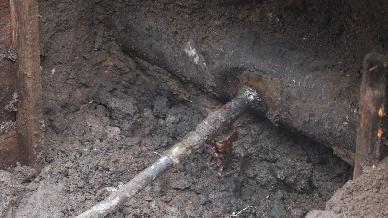 Repunta el robo de combustible: Pemex detecta más tomas clandestinas