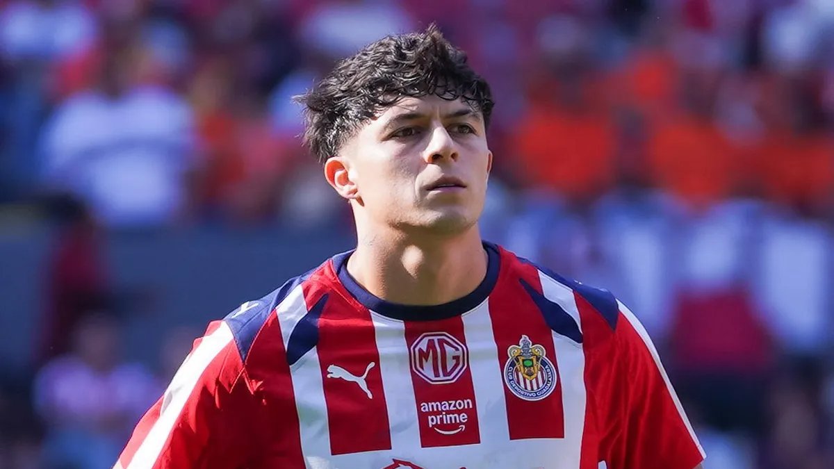 Sergio Aguayo deja Chivas: buscará en Colombia los minutos que no tuvo con Milito