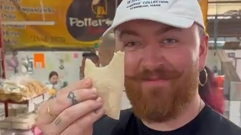 Sam Smith arranca su gira en México comiendo tacos en Guadalajara