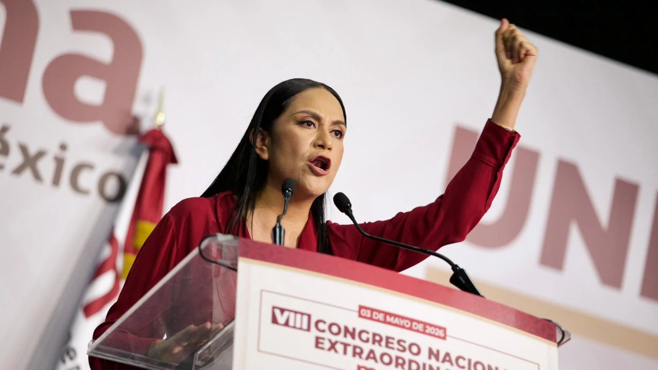 Morena suelta a Rocha Moya: le piden dejar la gubernatura de Sinaloa