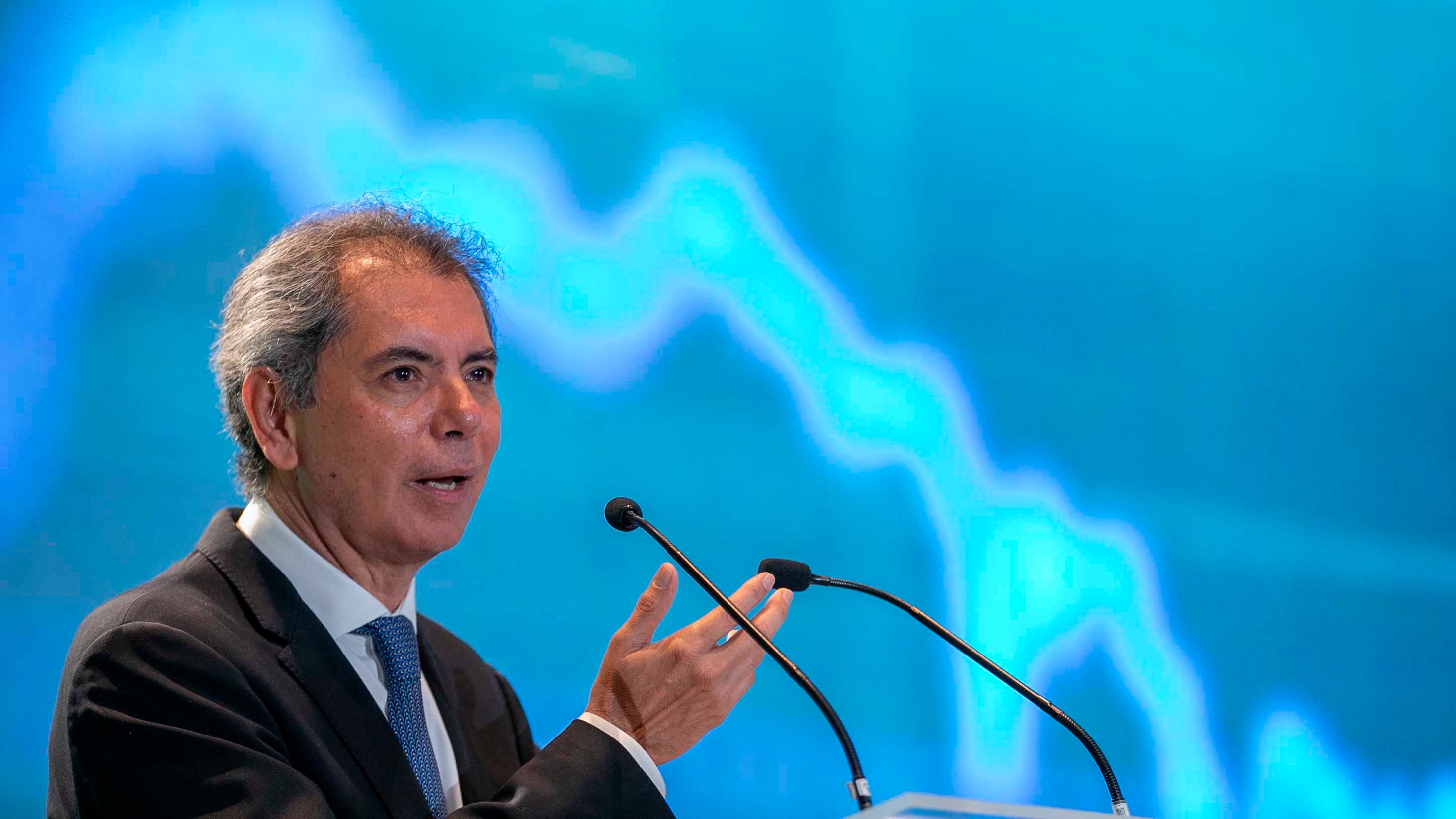 El pulso de las finanzas públicas: Déficit recaudatorio y reordenamiento del gasto