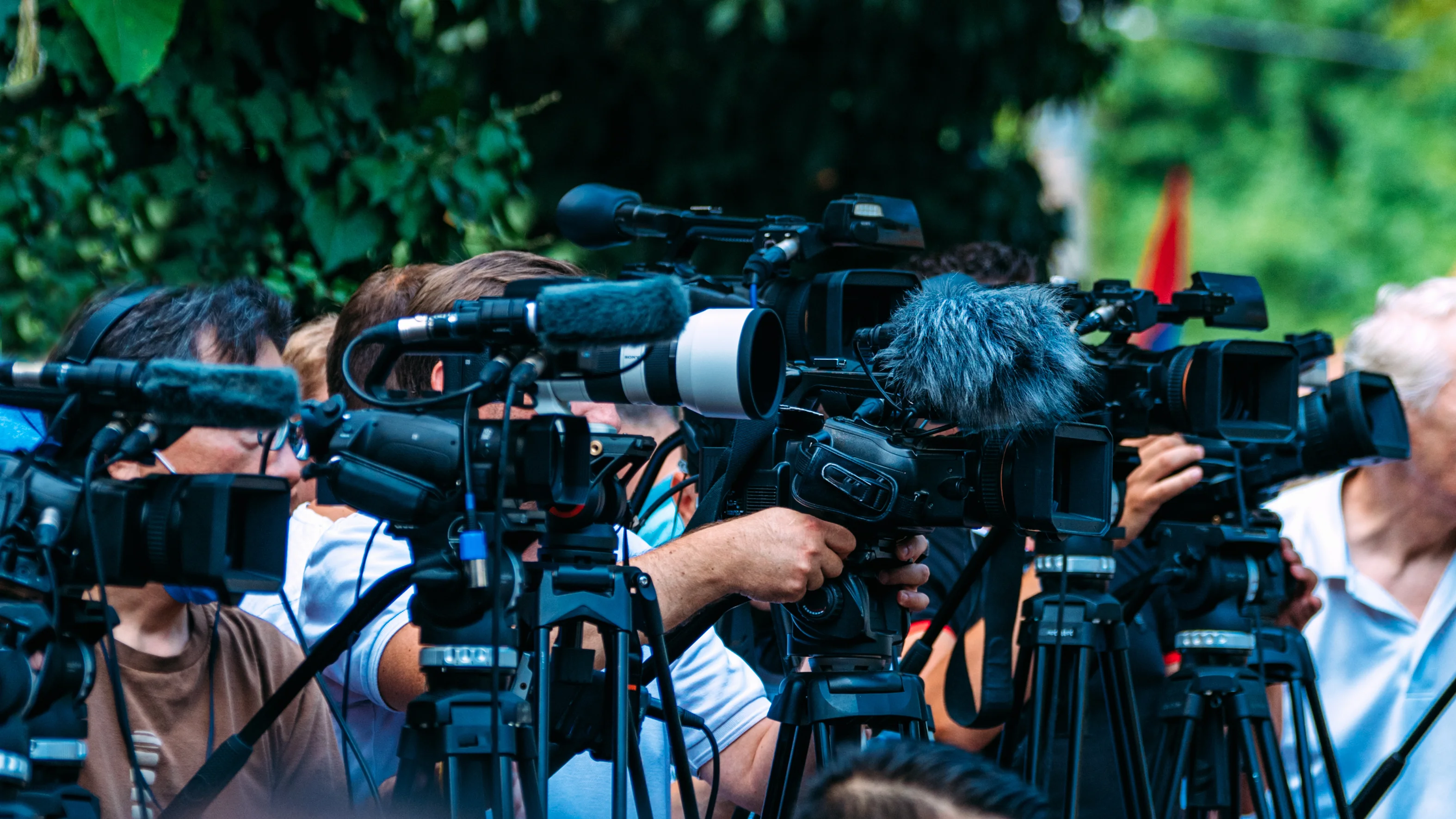 La tormenta perfecta que asfixia al periodismo en América Latina